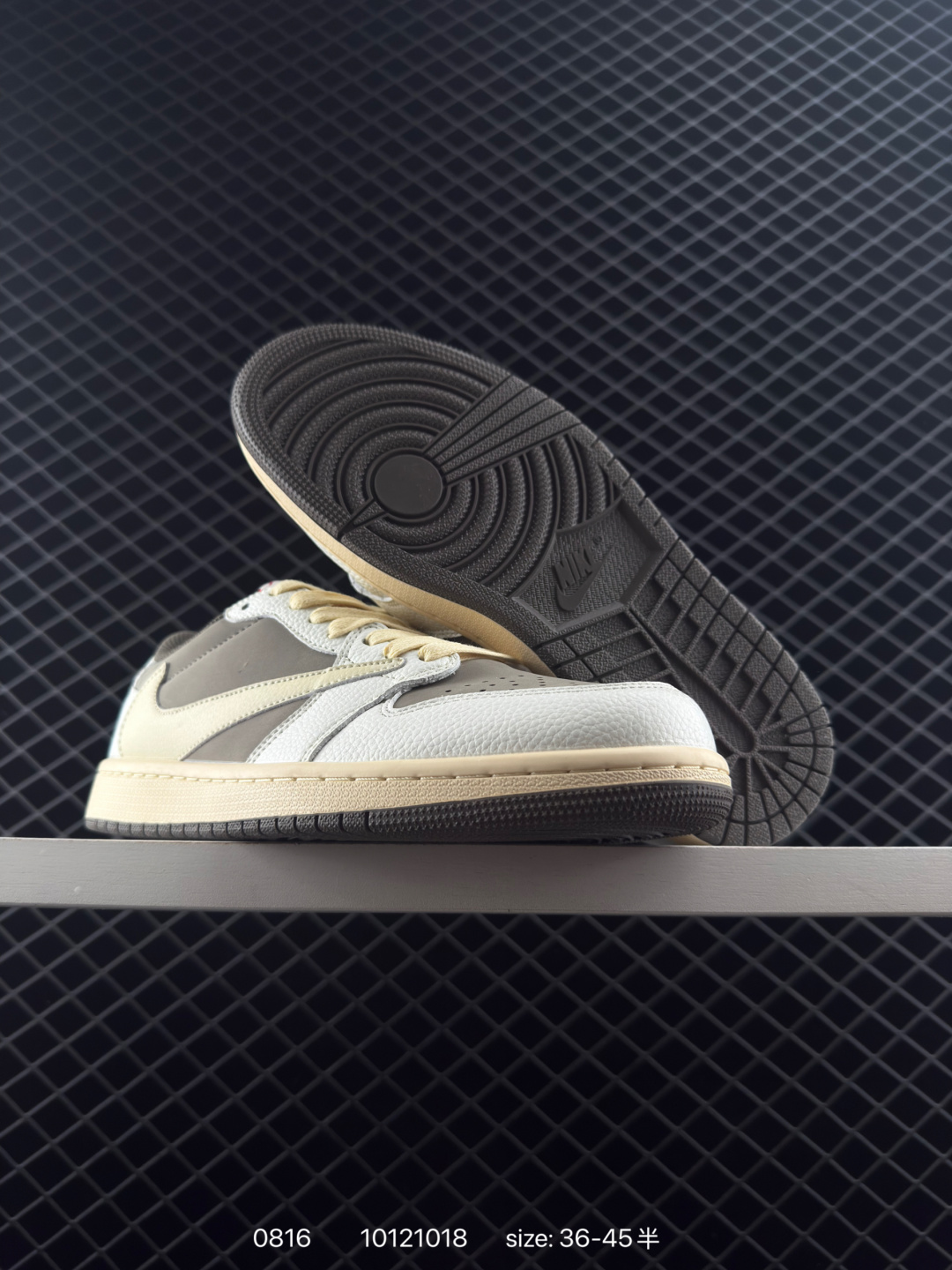 Travis Scott x Air Jordan 1 ” Reverse Mocha “